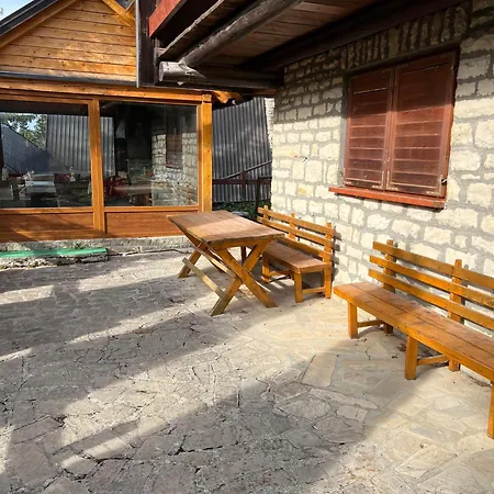 Vikendica Stjepko Vikendica Sisava